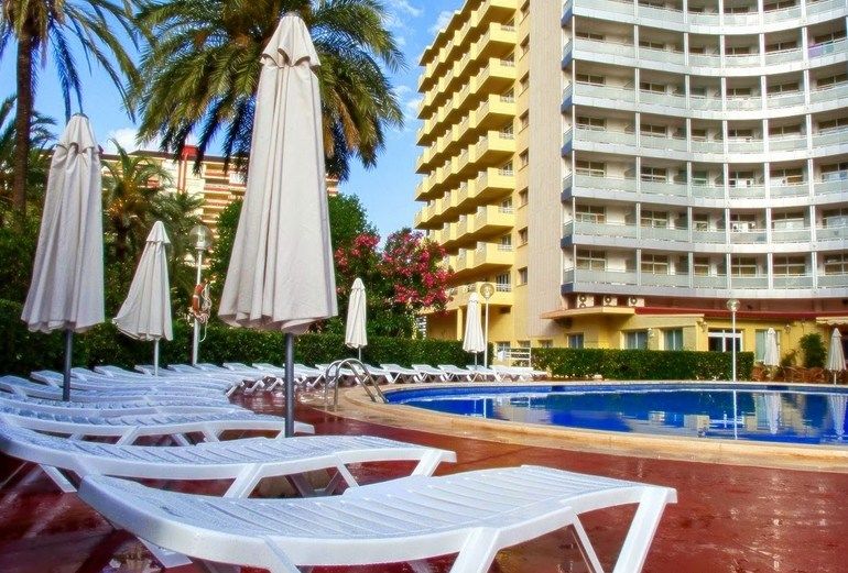 Tres Anclas Hotel